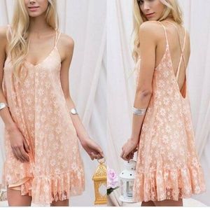 Flowly strap beach dress!